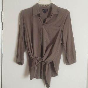 Small shirt with front tie